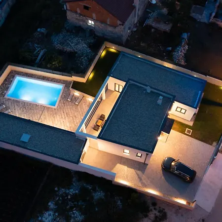 Villa Ivonina